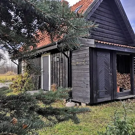 A Cozy Where You Can Enjoy The Peace Of The Countryside Brīvdienu mājas